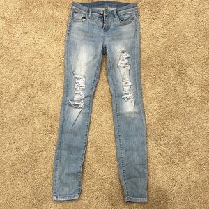 NY&Co Distressed Skinny Jeans size 4
